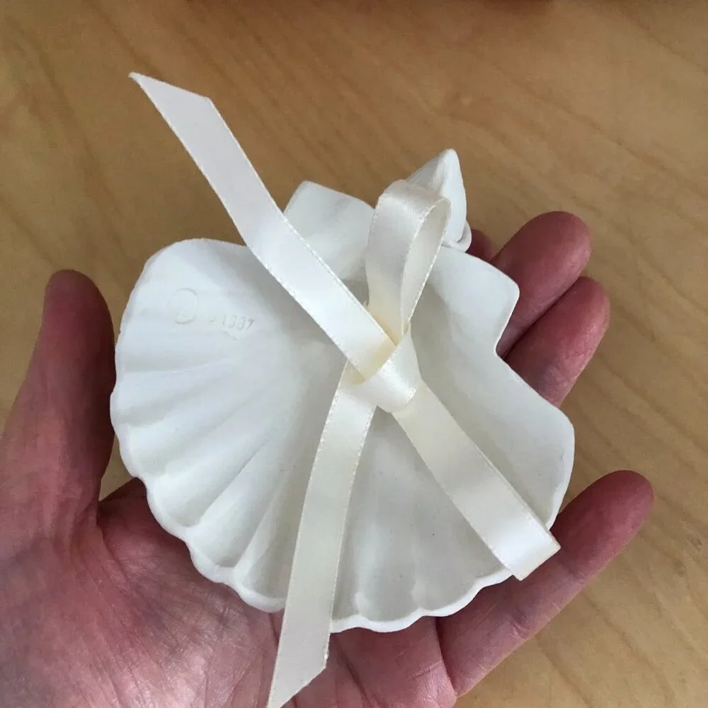 Vintage 1987 Margaret Furlong Angel Seashell Flower Bouquet Porcelain Ornament